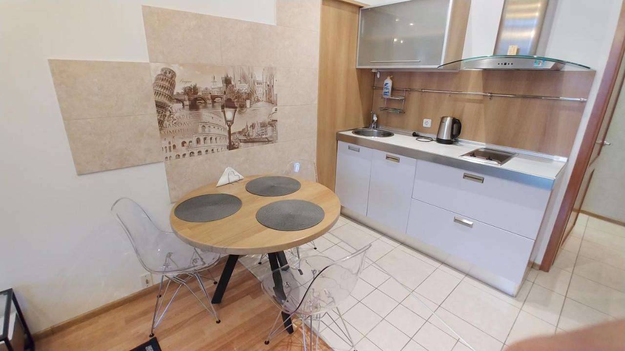 Квартира С Террасой, Крещатик 29, Бессарабка Kyiv Exterior photo